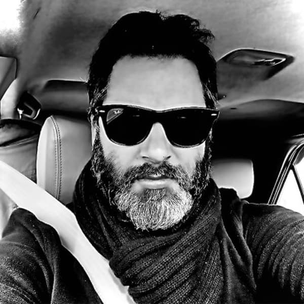 Arif Makhdoomi ·